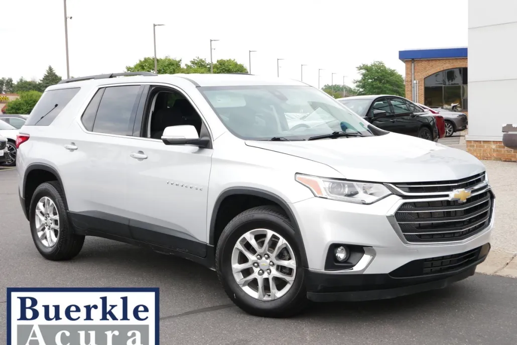 2021 Chevrolet Traverse Cloth 1LT photo 1