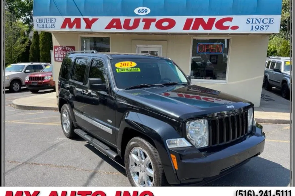 2012 Jeep Liberty photo 1