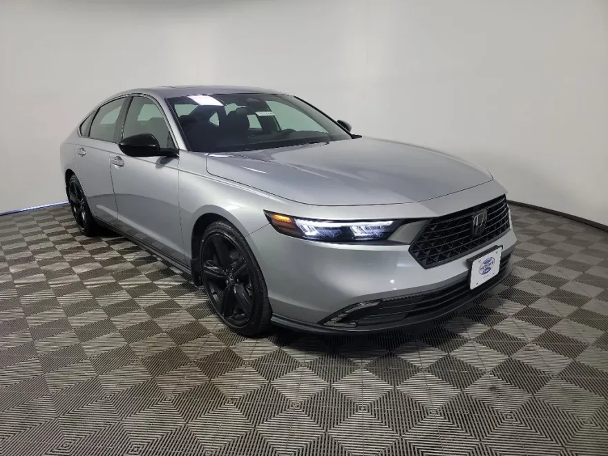 2023 Honda Accord Hybrid Sport photo 1