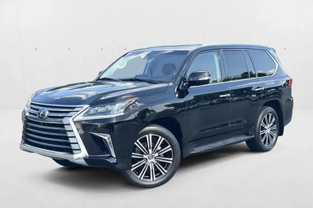 2021 Lexus LX 570 Three-Row photo 1