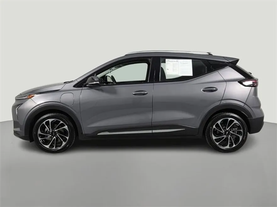2022 Chevrolet Bolt EUV Premier photo 1