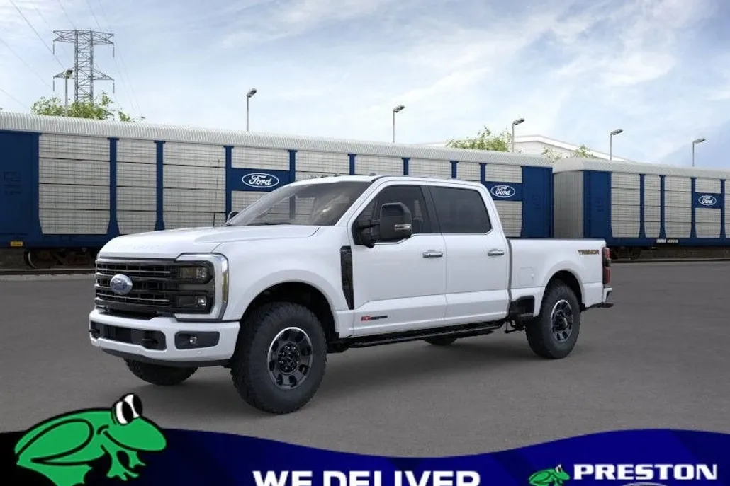 2025 Ford F-250 Platinum photo 1