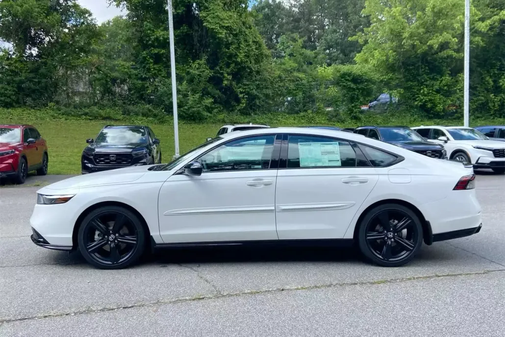 2025 Honda Accord Hybrid Sport-L photo 1