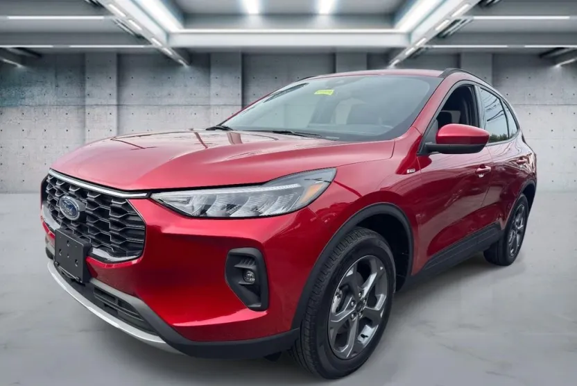 2025 Ford Escape ST-Line Select photo 1