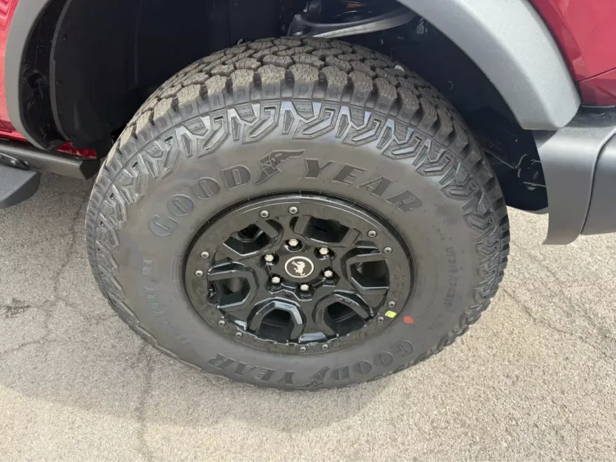 2025 Ford Bronco Big Bend photo 1