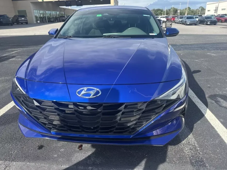 2023 Hyundai Elantra Hybrid Blue photo 1