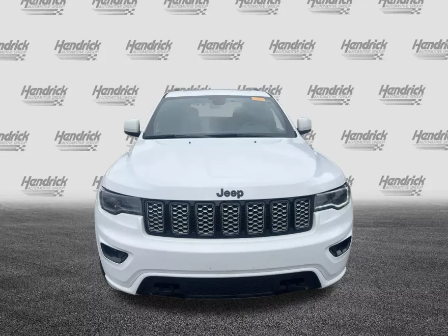 2020 Jeep Grand Cherokee Altitude photo 1