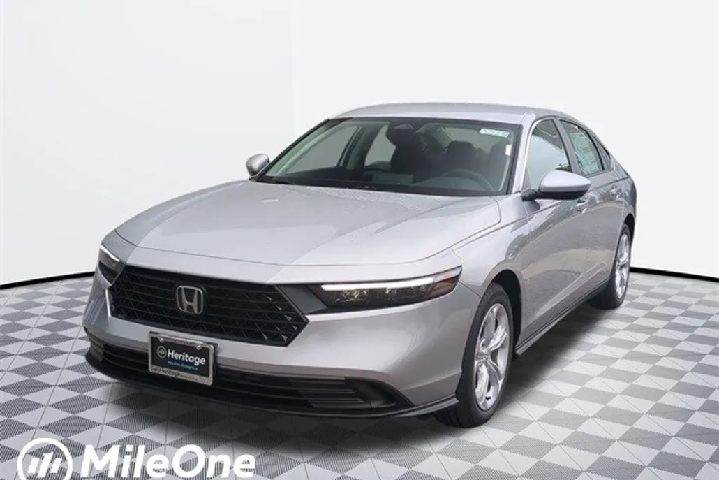 2025 Honda Accord LX photo 1