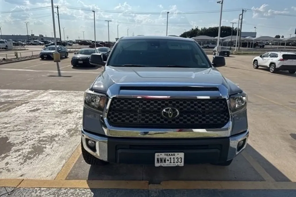2021 Toyota Tundra SR5 CrewMax photo 1