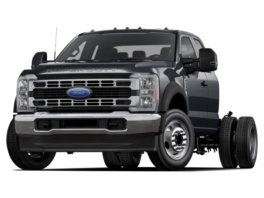 2025 Ford F-550 XLT photo 1