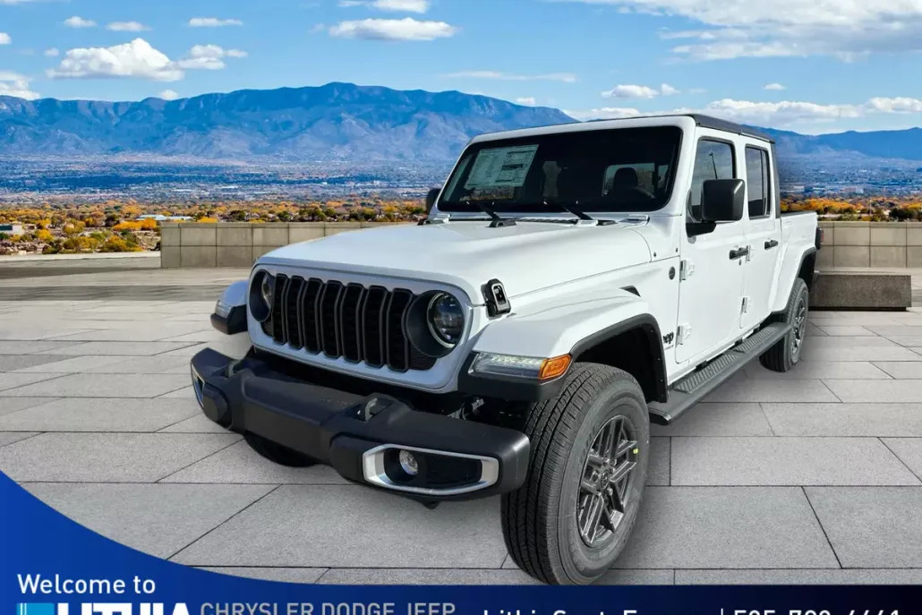 2025 Jeep Gladiator Sport S photo 1