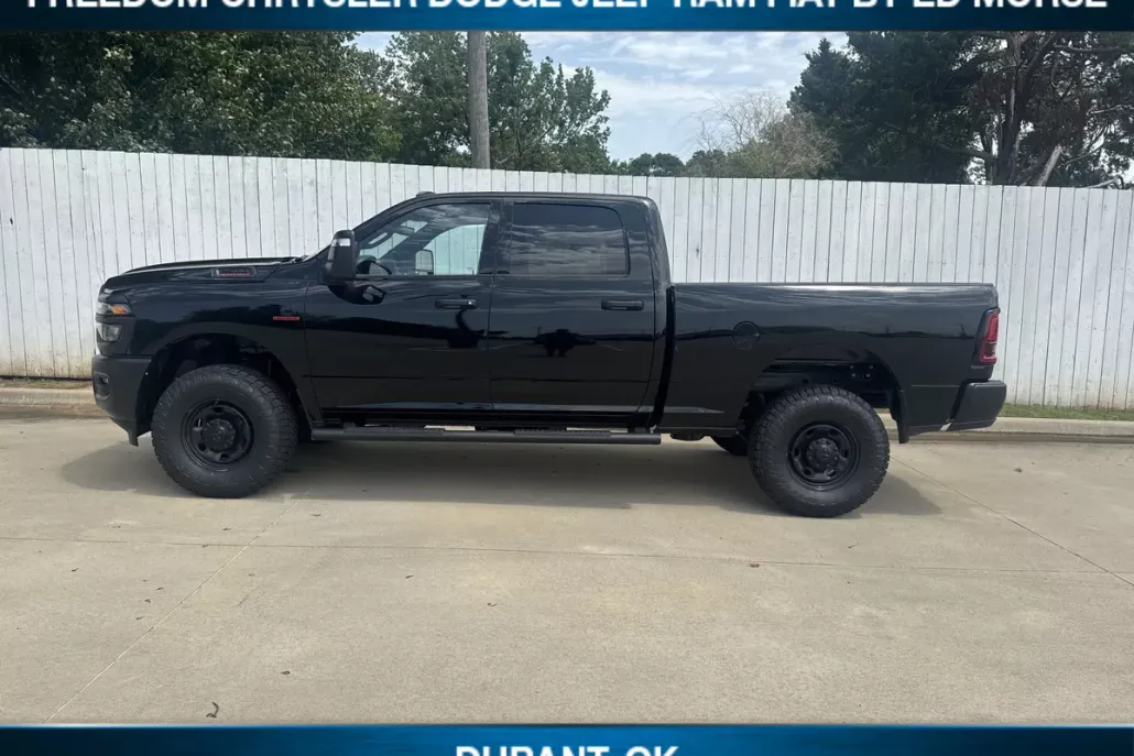 2025 Ram 2500 Tradesman photo 1