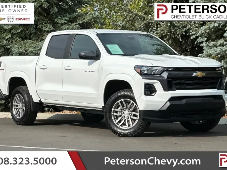 2023 Chevrolet Colorado LT photo 1