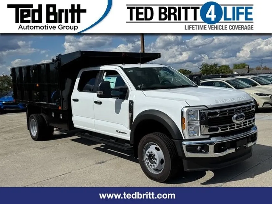 2025 Ford F-550 photo 1