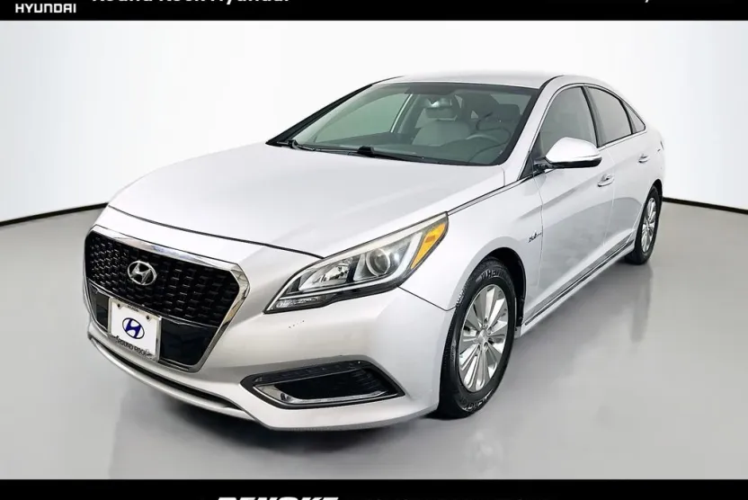 2016 Hyundai Sonata Hybrid SE photo 1