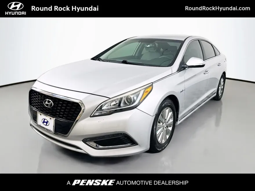 2016 Hyundai Sonata Hybrid SE photo 1