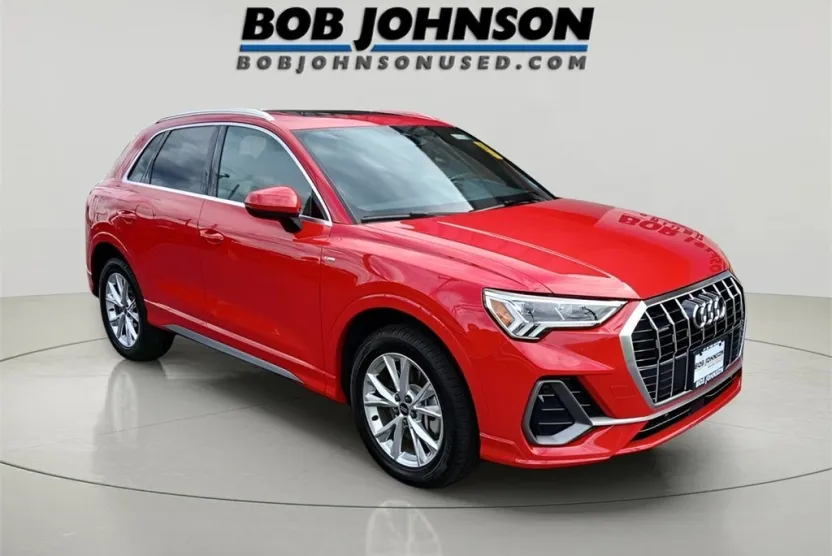 2022 Audi Q3 Premium Plus S line photo 1