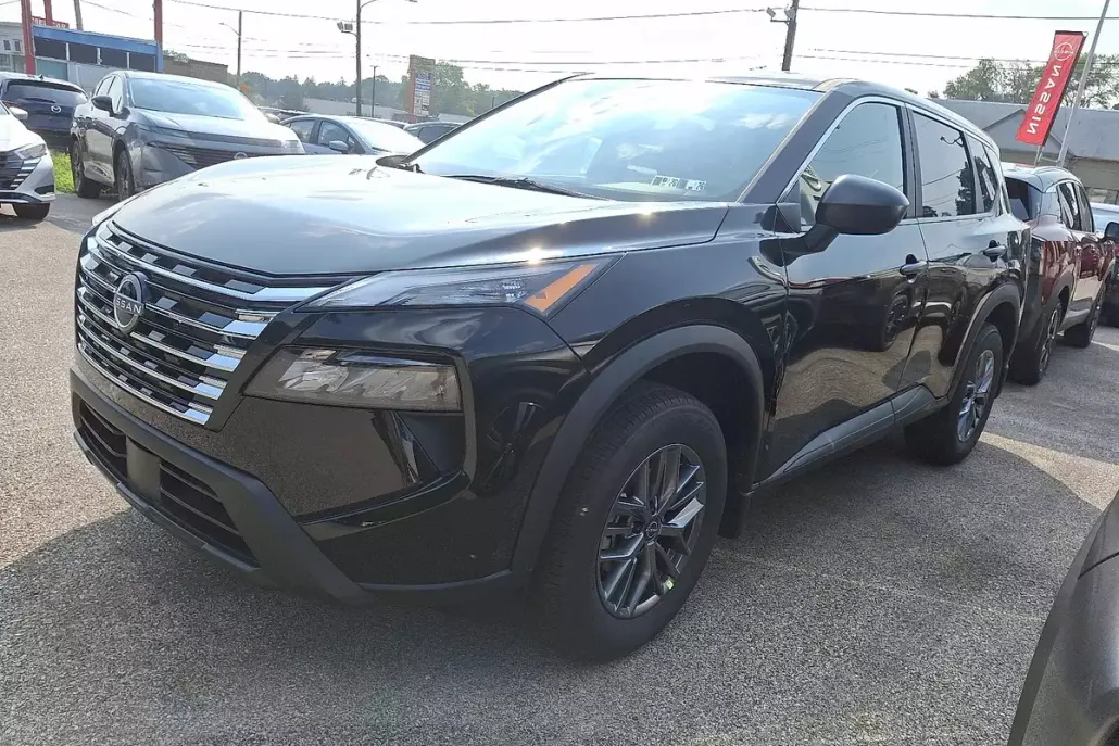 2026 Nissan Rogue S photo 1