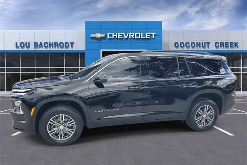 2024 Chevrolet Traverse photo 1