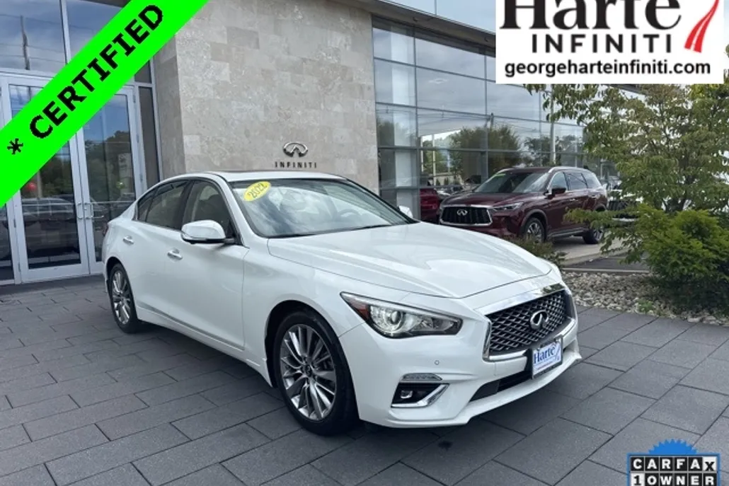 2022 Infiniti Q50 LUXE photo 1