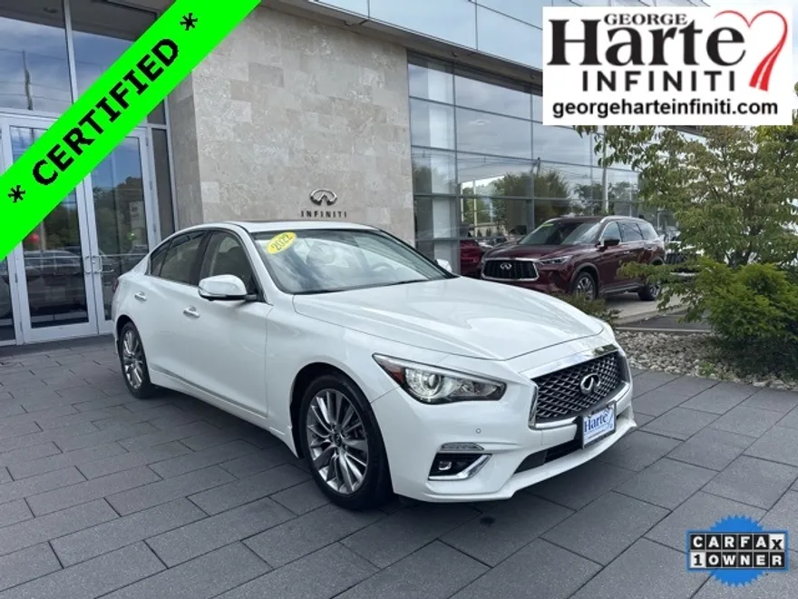 2022 Infiniti Q50 LUXE photo 1