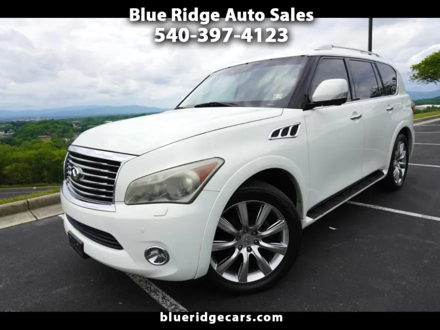 2011 Infiniti QX56 photo 1