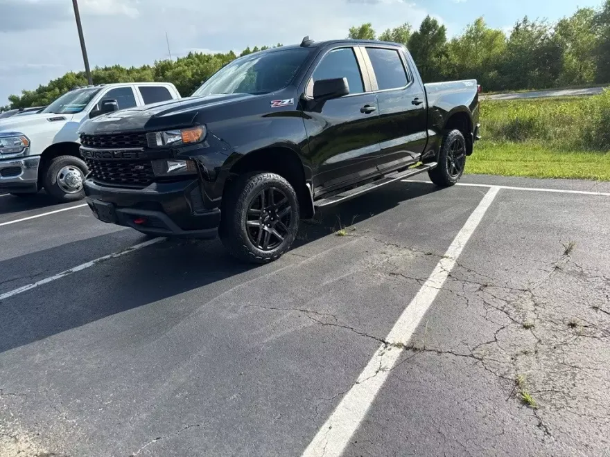 2021 Chevrolet Silverado 1500 Custom Trail Boss photo 1