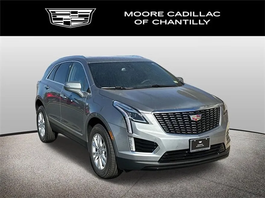 2025 Cadillac XT5 Luxury photo 1
