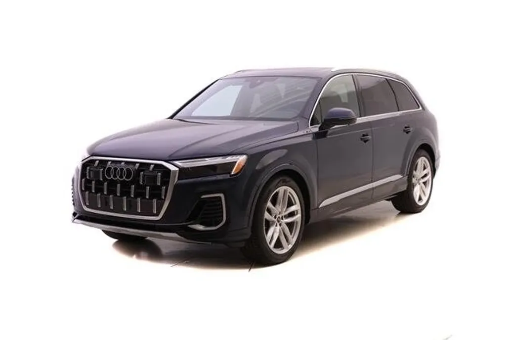2025 Audi Q7 55 Premium Plus photo 1