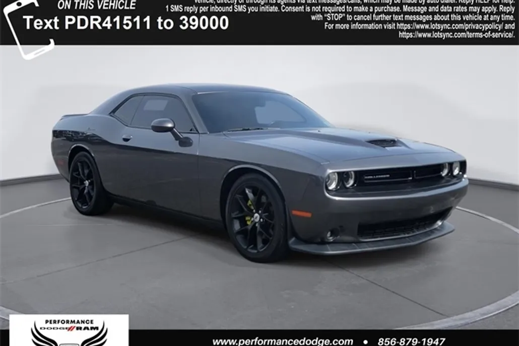 2019 Dodge Challenger GT photo 1