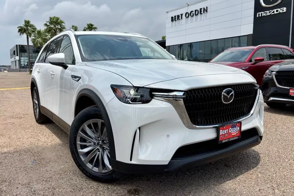 2025 Mazda CX-90 3.3 Turbo Preferred photo 1
