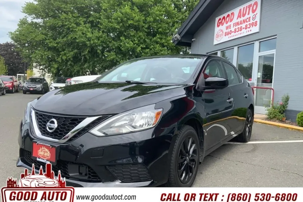 2018 Nissan Sentra SV photo 1