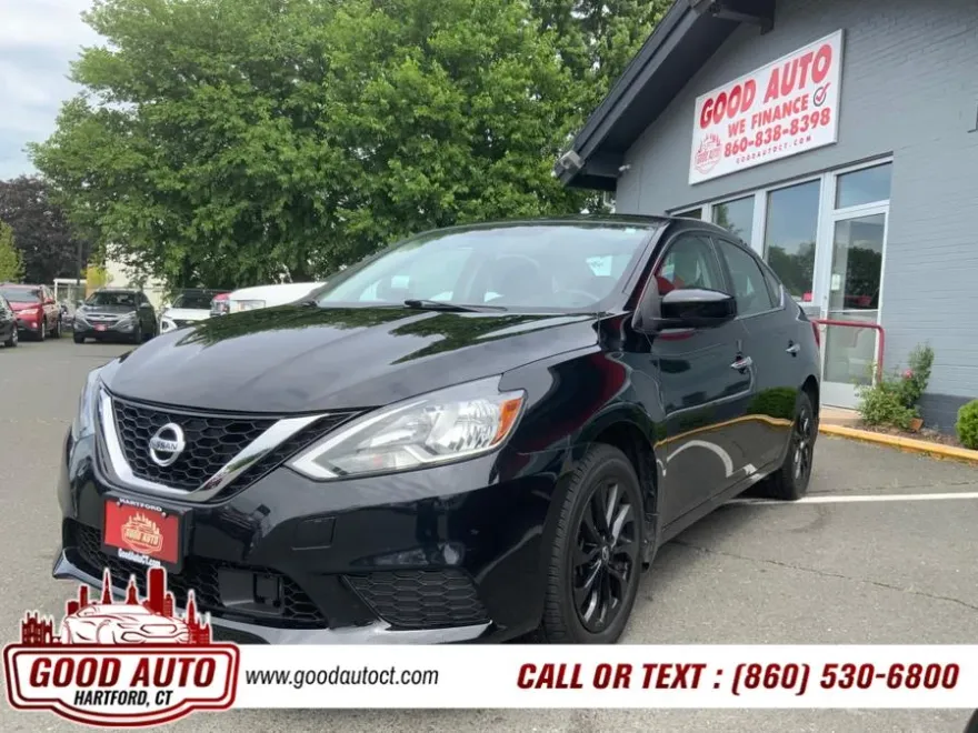2018 Nissan Sentra SV photo 1