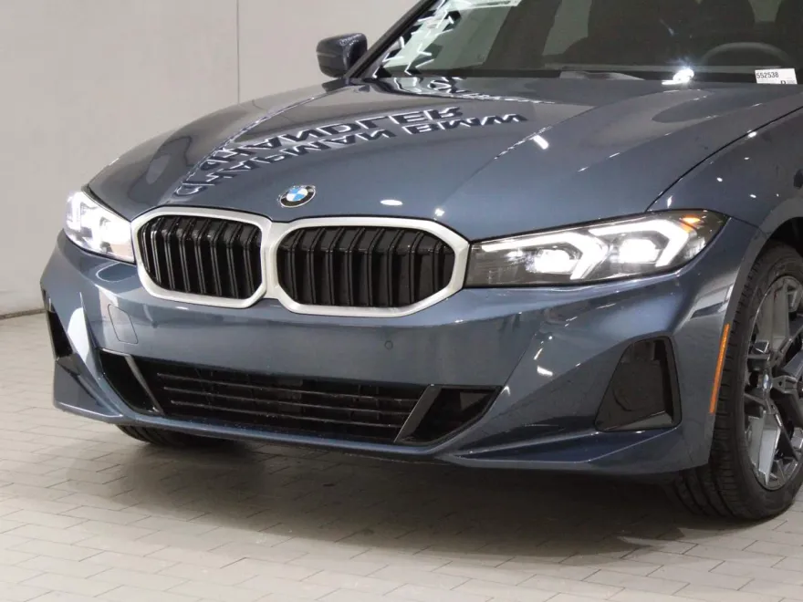 2025 Bmw 330i photo 1