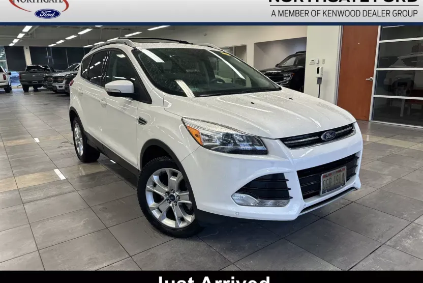 2016 Ford Escape Titanium photo 1