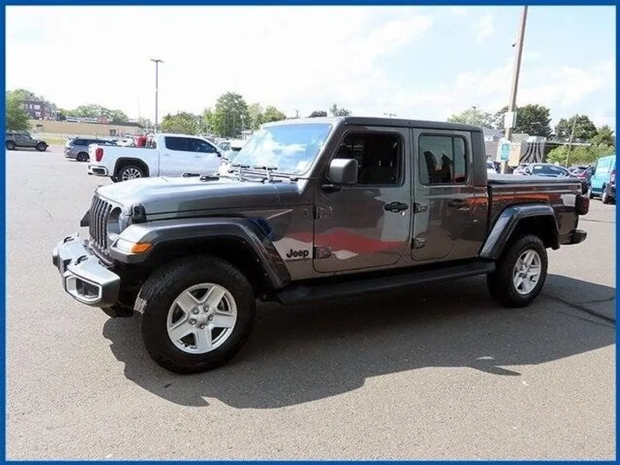 2022 Jeep Gladiator Sport photo 1