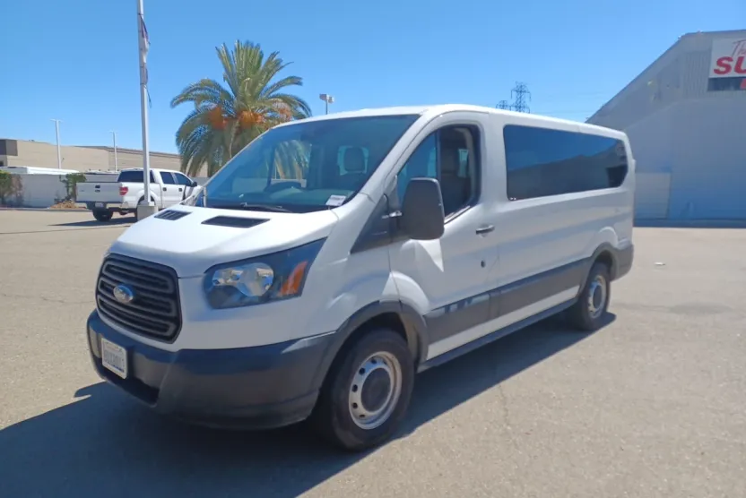 2019 Ford Transit photo 1