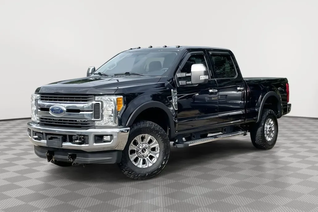 2017 Ford F-250 Lariat photo 1
