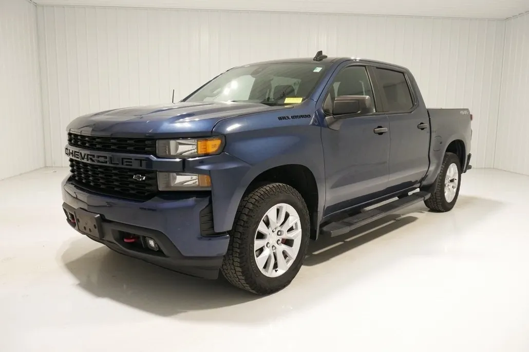 2022 Chevrolet Silverado 1500 Custom photo 1