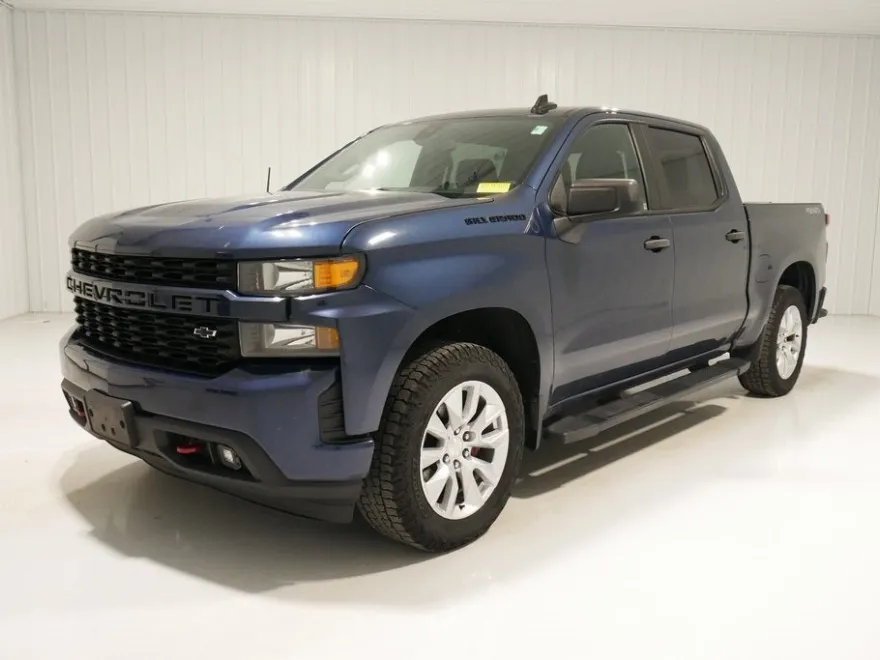 2022 Chevrolet Silverado 1500 Custom photo 1