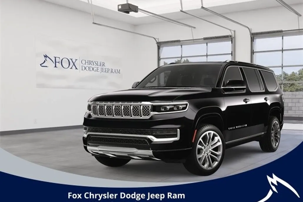 2023 Jeep Grand Wagoneer II photo 1
