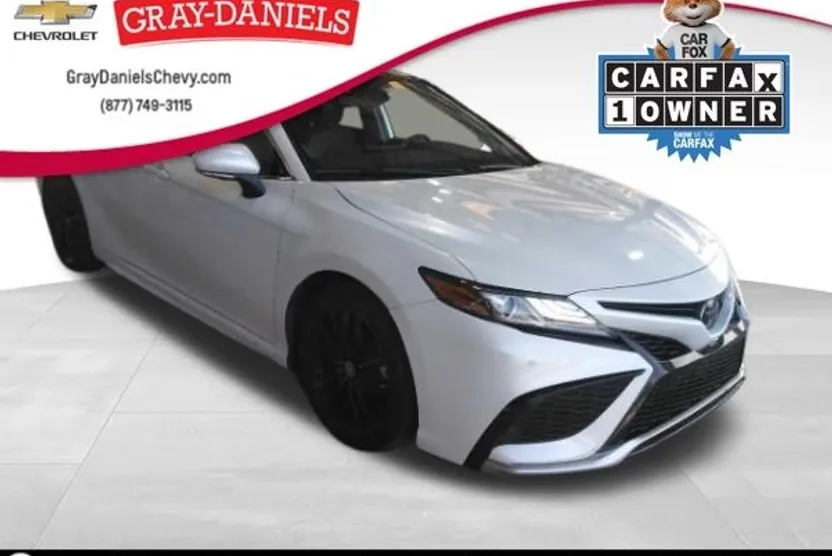 2023 Toyota Camry XSE photo 1