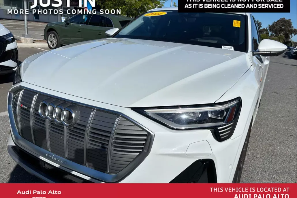 2022 Audi e-tron Sportback S line Prestige photo 1