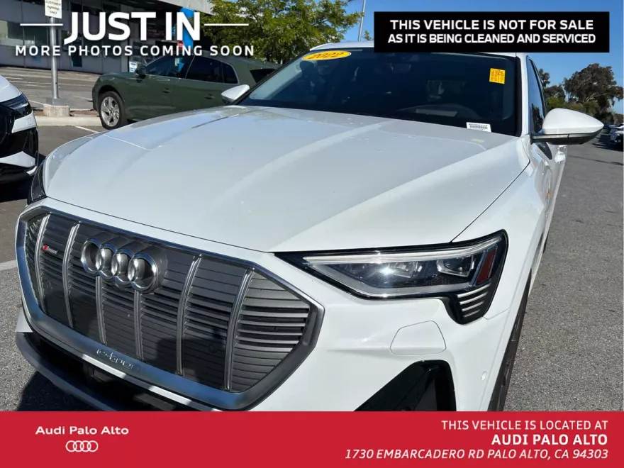 2022 Audi e-tron Sportback S line Prestige photo 1