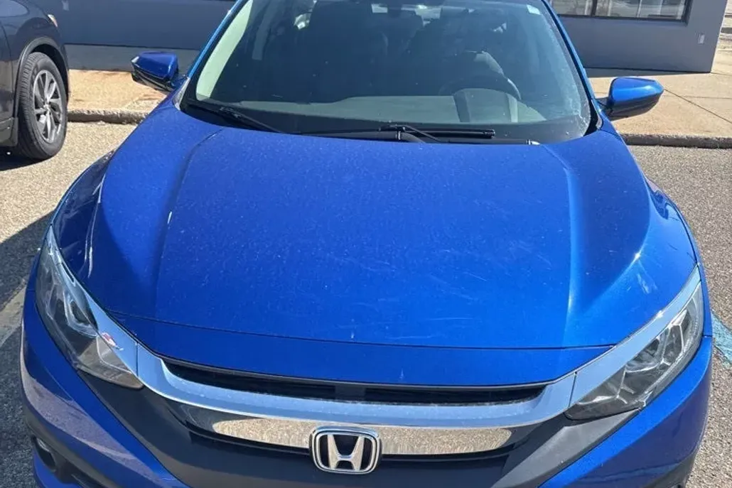 2017 Honda Civic EX-T photo 1
