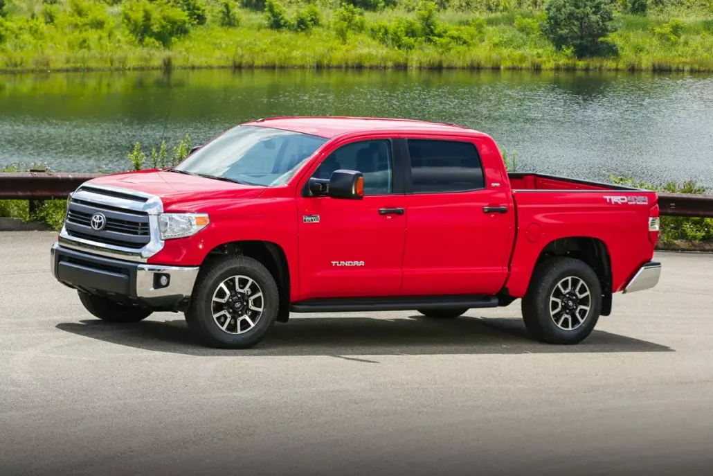 2016 Toyota Tundra SR5 photo 1