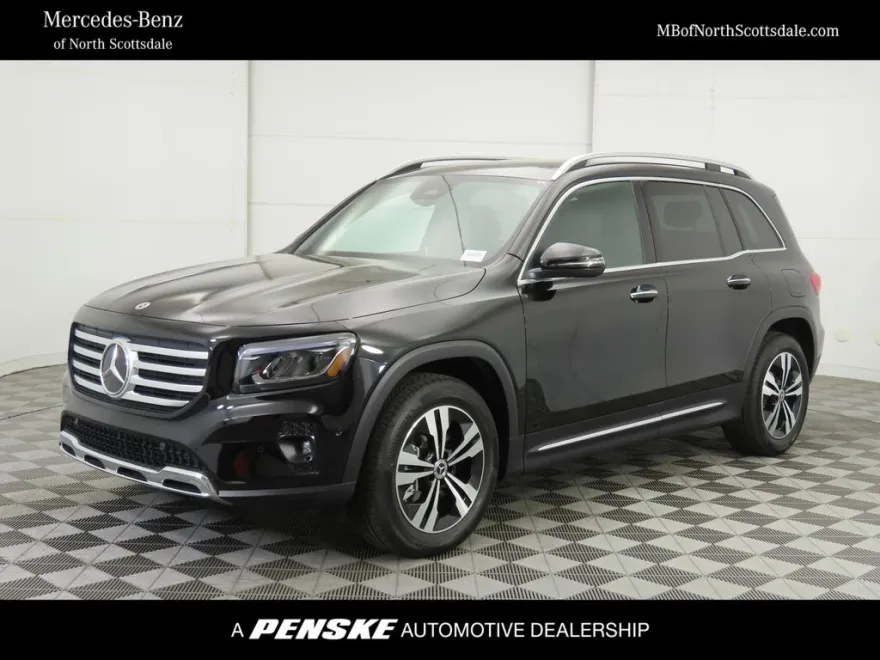 2025 Mercedes Benz GLB 250 photo 1