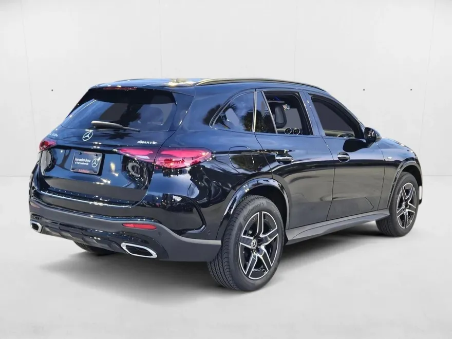 2025 Mercedes Benz GLC 350e 4MATIC photo 1
