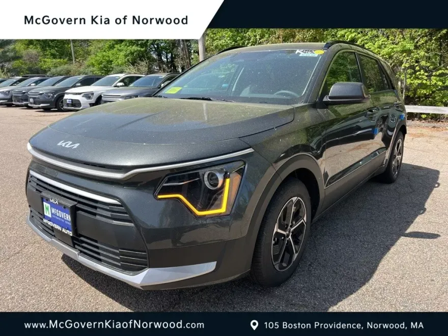 2025 Kia Niro EX photo 1
