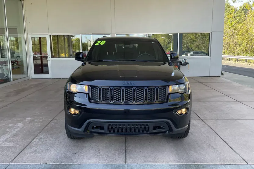 2020 Jeep Grand Cherokee Upland photo 1